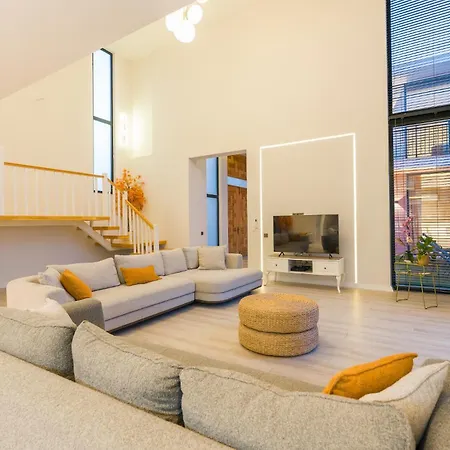 Villa Lux W Jacuzzi Priv Pool - Wac *