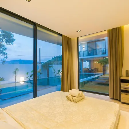 Lux W Jacuzzi Priv Pool - Wac *